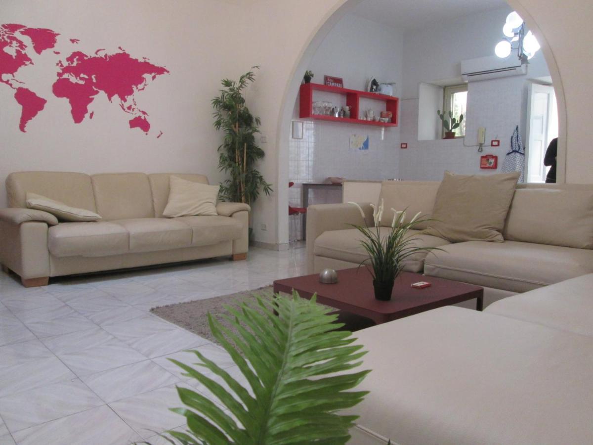 Flat 13 Apartment Катания Екстериор снимка